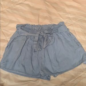 Paper bag denim shorts